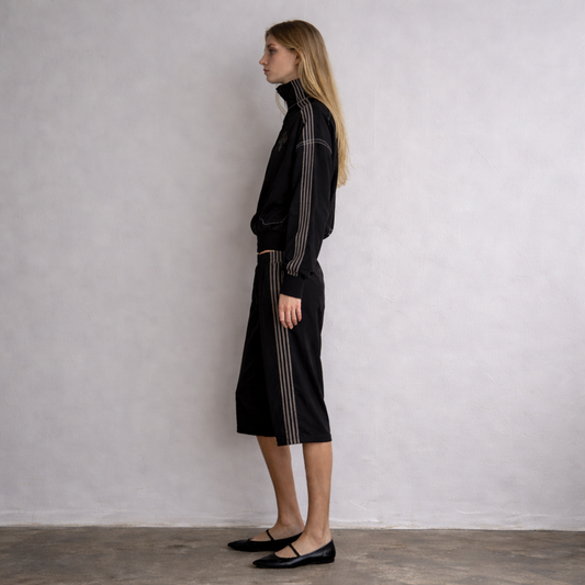 figure i track capri pant